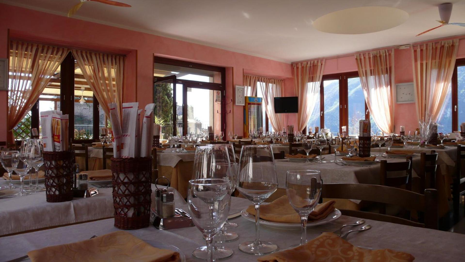 Albergo Cecchin Balestrino Exteriér fotografie