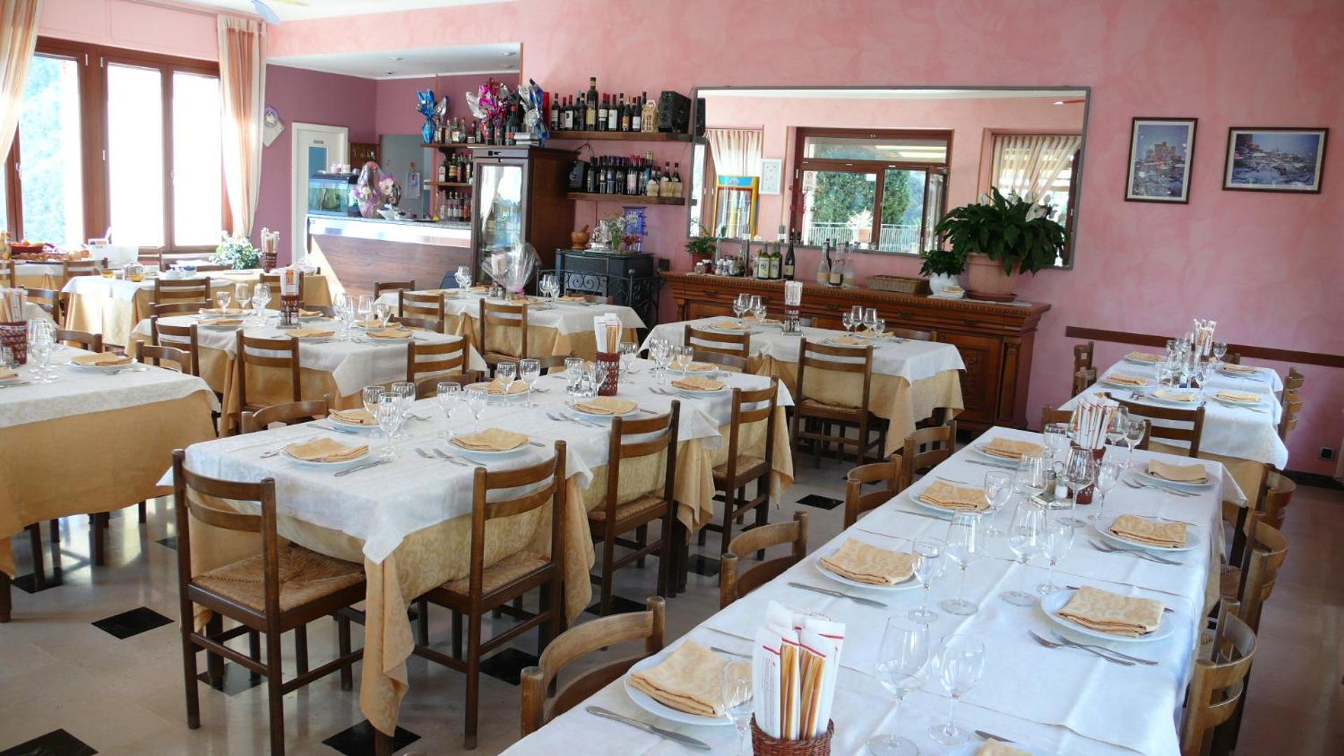 Albergo Cecchin Balestrino Exteriér fotografie